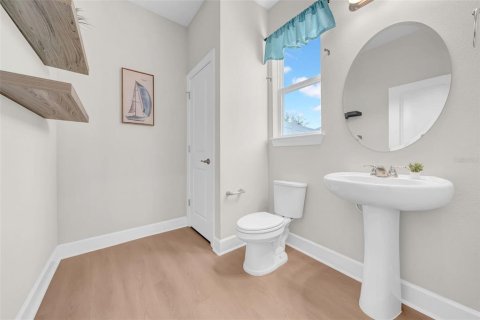 Casa en venta en Wesley Chapel, Florida, 4 dormitorios, 241.64 m2 № 1916284 - foto 16