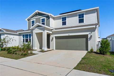 House in Haines City, Florida 5 bedrooms, 288.55 sq.m. № 1587767 - photo 3