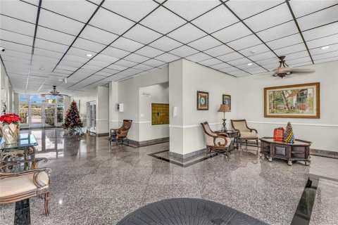 Condominio en venta en Fort Lauderdale, Florida, 2 dormitorios, 70.23 m2 № 2000226 - foto 28