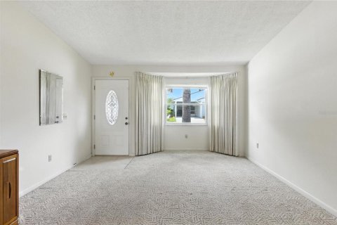 House in Lakeland, Florida 2 bedrooms, 145.02 sq.m. № 1825078 - photo 4