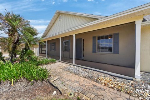 Villa ou maison à vendre à Bartow, Floride: 3 chambres, 215.53 m2 № 2094589 - photo 3