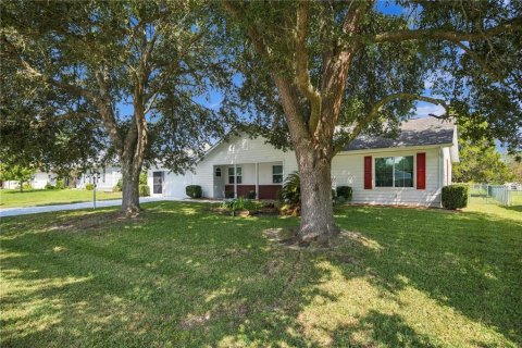 Casa en Ocala, Florida 2 dormitorios, 113.71 m2 № 2386333