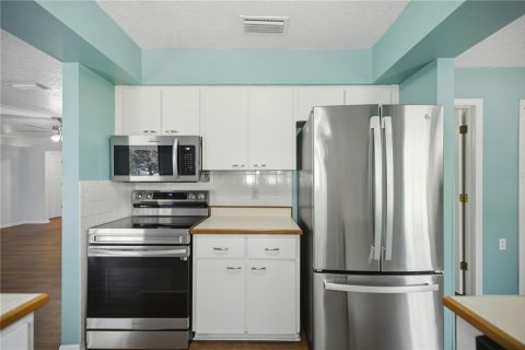 Casa en venta en Ocala, Florida, 2 dormitorios, 113.71 m2 № 2386333 - foto 9