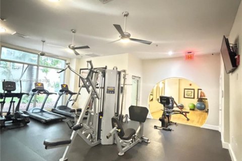 Купить кондоминиум в Холливуд, Флорида 2 спальни, 96.25м2, № 1959510 - фото 20