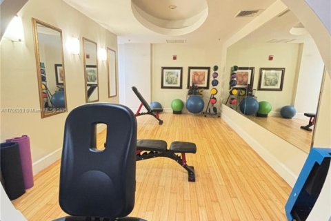 Купить кондоминиум в Холливуд, Флорида 2 спальни, 96.25м2, № 1959510 - фото 21