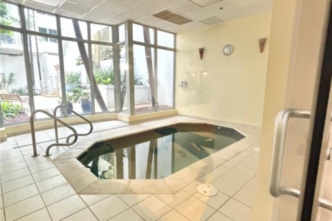 Купить кондоминиум в Холливуд, Флорида 2 спальни, 96.25м2, № 1959510 - фото 22