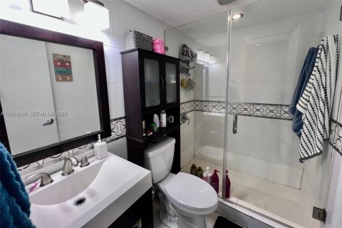 Copropriété à vendre à Hialeah, Floride: 1 chambre, 61.32 m2 № 2068206 - photo 10