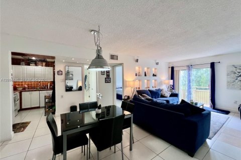 Copropriété à vendre à Hialeah, Floride: 1 chambre, 61.32 m2 № 2068206 - photo 26