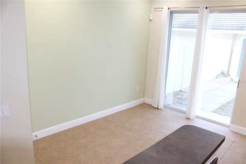 Touwnhouse à louer à Windermere, Floride: 2 chambres, 112.78 m2 № 2101664 - photo 10