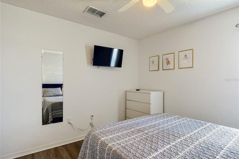 Villa ou maison à vendre à Davenport, Floride: 4 chambres, 196.77 m2 № 2310440 - photo 28