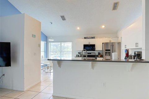 Villa ou maison à vendre à Davenport, Floride: 4 chambres, 196.77 m2 № 2310440 - photo 17