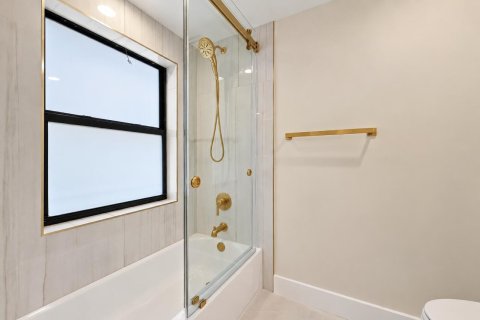 Купить виллу или дом в Бока-Ратон, Флорида 3 комнаты, 277.31м2, № 2395503 - фото 30