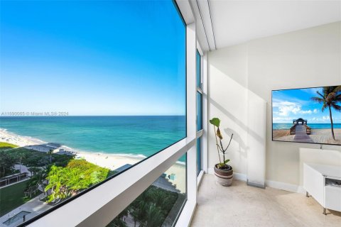 Condominio en venta en Miami Beach, Florida, 1 dormitorio, 61.5 m2 № 1714213 - foto 3