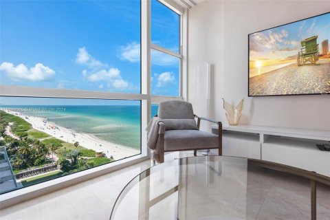 Condominio en venta en Miami Beach, Florida, 1 dormitorio, 61.5 m2 № 1714213 - foto 8