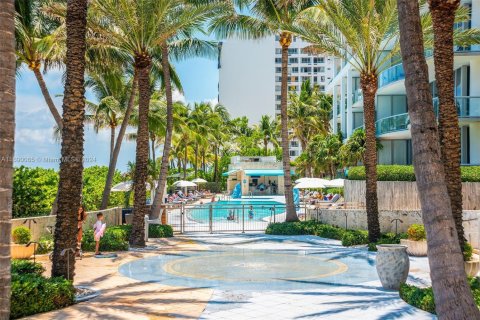 Condominio en venta en Miami Beach, Florida, 1 dormitorio, 61.5 m2 № 1714213 - foto 25