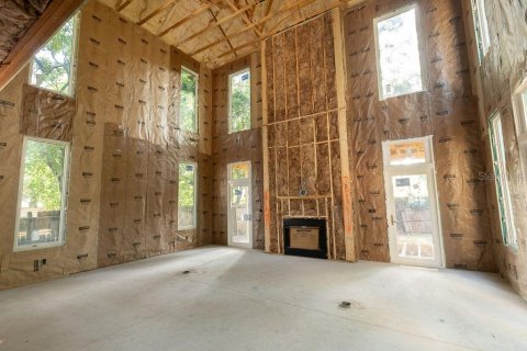 Casa en venta en Tampa, Florida, 5 dormitorios, 399.02 m2 № 1837334 - foto 18