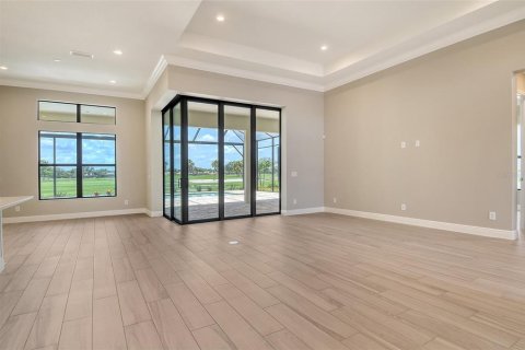 House in Englewood, Florida 3 bedrooms, 283.63 sq.m. № 1525876 - photo 8