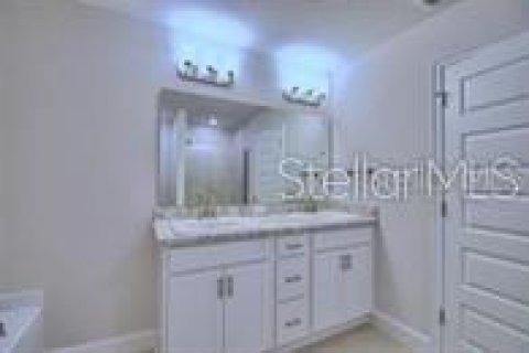 Casa en venta en Winter Haven, Florida, 4 dormitorios, 223.43 m2 № 1679841 - foto 14