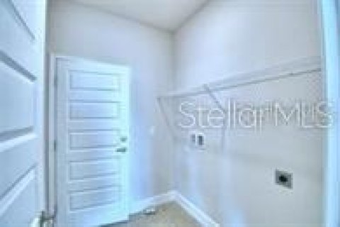 Casa en venta en Winter Haven, Florida, 4 dormitorios, 223.43 m2 № 1679841 - foto 24
