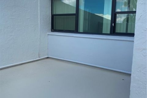 Copropriété à louer à Treasure Island, Floride: 1 chambre, 82.22 m2 № 2349861 - photo 25