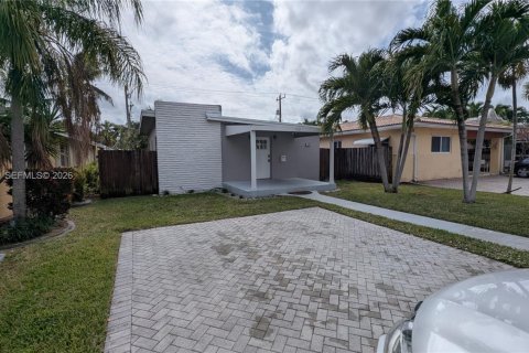 Casa en venta en Hollywood, Florida, 2 dormitorios, 82.13 m2 № 2000438 - foto 2