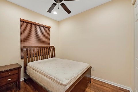 Townhouse in Boynton Beach, Florida 3 bedrooms, 167.69 sq.m. № 2173259 - photo 14