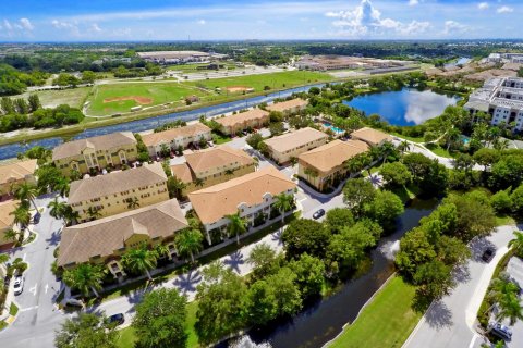 Townhouse in Boynton Beach, Florida 3 bedrooms, 167.69 sq.m. № 2173259 - photo 5