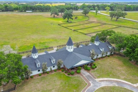 Villa ou maison à vendre à Summerfield, Floride: 4 chambres, 314.85 m2 № 2407143 - photo 6