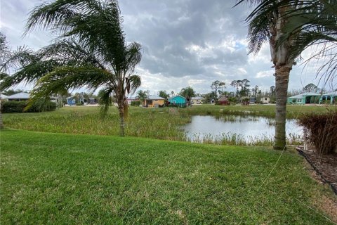 Terreno en venta en Polk City, Florida № 2218159 - foto 20