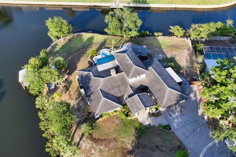 Villa ou maison à vendre à Sarasota, Floride: 4 chambres, 259.2 m2 № 2098533 - photo 7