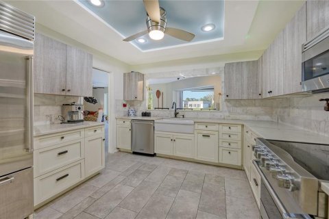 Villa ou maison à vendre à Sarasota, Floride: 4 chambres, 259.2 m2 № 2098533 - photo 20
