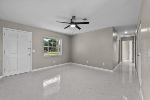 House in Bartow, Florida 3 bedrooms, 93.83 sq.m. № 1869239 - photo 11