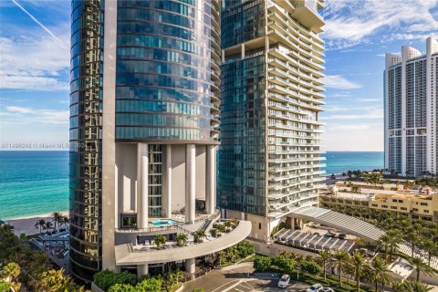 Condo in Sunny Isles Beach, Florida, 4 bedrooms  № 1864528 - photo 29
