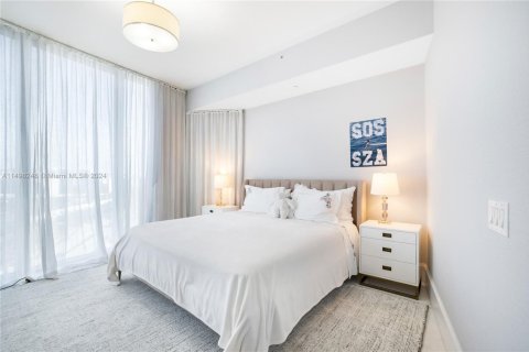 Condo in Sunny Isles Beach, Florida, 4 bedrooms  № 1864528 - photo 11