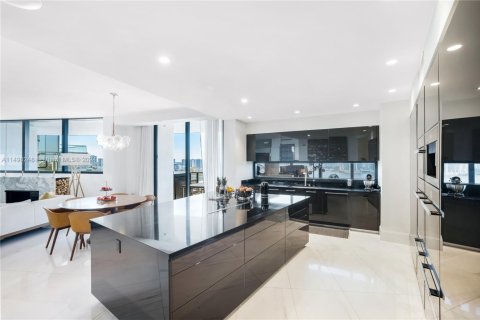 Condo in Sunny Isles Beach, Florida, 4 bedrooms  № 1864528 - photo 20
