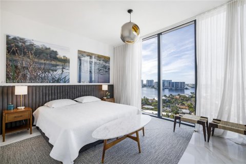 Condo in Sunny Isles Beach, Florida, 4 bedrooms  № 1864528 - photo 14