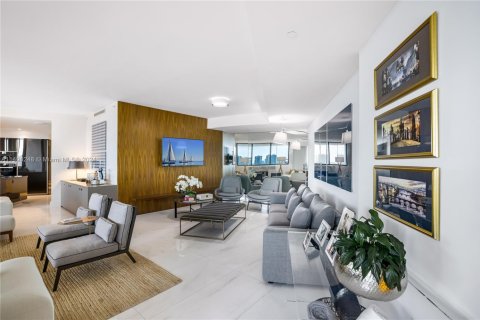 Condo in Sunny Isles Beach, Florida, 4 bedrooms  № 1864528 - photo 26