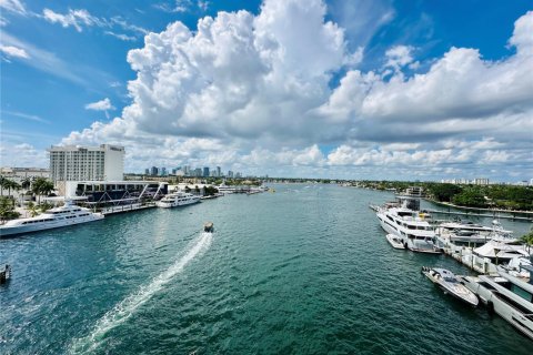 Condominio en alquiler en Fort Lauderdale, Florida, 1 dormitorio, 63.64 m2 № 1949263 - foto 27