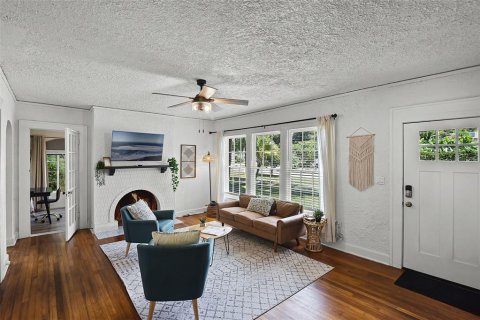 Immobilier commercial à vendre à Orlando, Floride: 3 chambres, 205.31 m2 № 1910647 - photo 5
