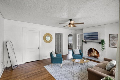 Immobilier commercial à vendre à Orlando, Floride: 3 chambres, 205.31 m2 № 1910647 - photo 4