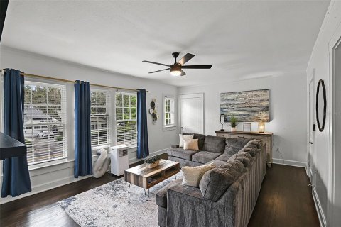 Immobilier commercial à vendre à Orlando, Floride: 3 chambres, 205.31 m2 № 1910647 - photo 19