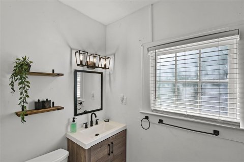 Immobilier commercial à vendre à Orlando, Floride: 3 chambres, 205.31 m2 № 1910647 - photo 16