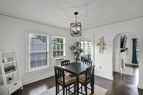 Immobilier commercial à vendre à Orlando, Floride: 3 chambres, 205.31 m2 № 1910647 - photo 22