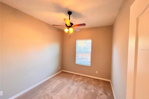 Touwnhouse à louer à Apopka, Floride: 3 chambres, 152.73 m2 № 2096410 - photo 10