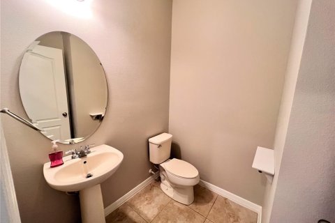 Touwnhouse à louer à Apopka, Floride: 3 chambres, 152.73 m2 № 2096410 - photo 11