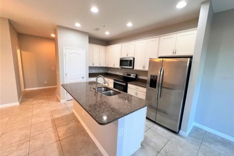 Touwnhouse à louer à Apopka, Floride: 3 chambres, 152.73 m2 № 2096410 - photo 6