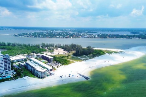 Condo in Sarasota, Florida, 2 bedrooms  № 1570580 - photo 8