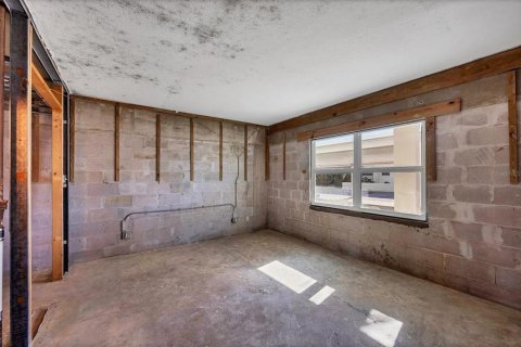 Condo in Sarasota, Florida, 2 bedrooms  № 1570580 - photo 6