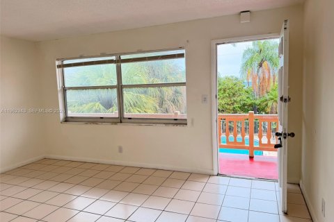 Снять в аренду кондоминиум в Помпано-Бич, Флорида 1 спальня, 44.59м2, № 2024187 - фото 22