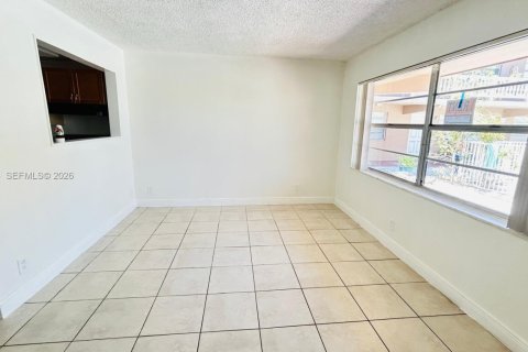 Снять в аренду кондоминиум в Помпано-Бич, Флорида 1 спальня, 44.59м2, № 2024187 - фото 9